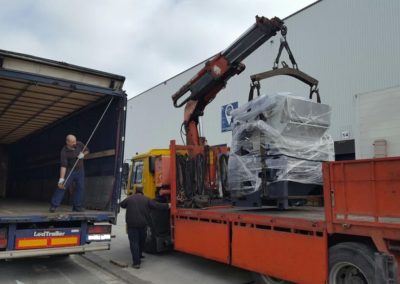 Camión con balancín transporte Barcelona